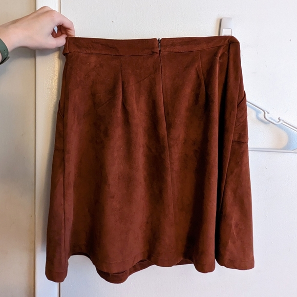 Forever 21 Suede Skirt - Picture 3 of 5